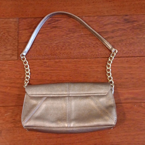 Special Occasion Purse - Picture 2 of 5